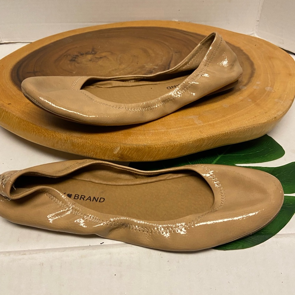 Lucky Brand ERIN Khaki Patent Leather Ballet Flats